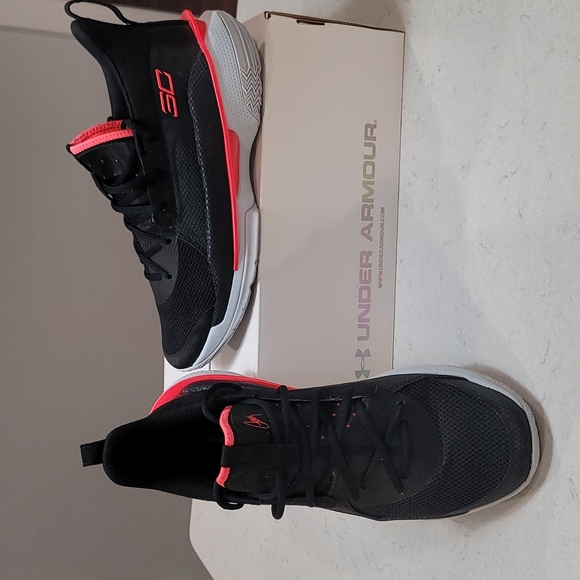 Under Armour Curry 7 Beta Red - Picture 2 of 3